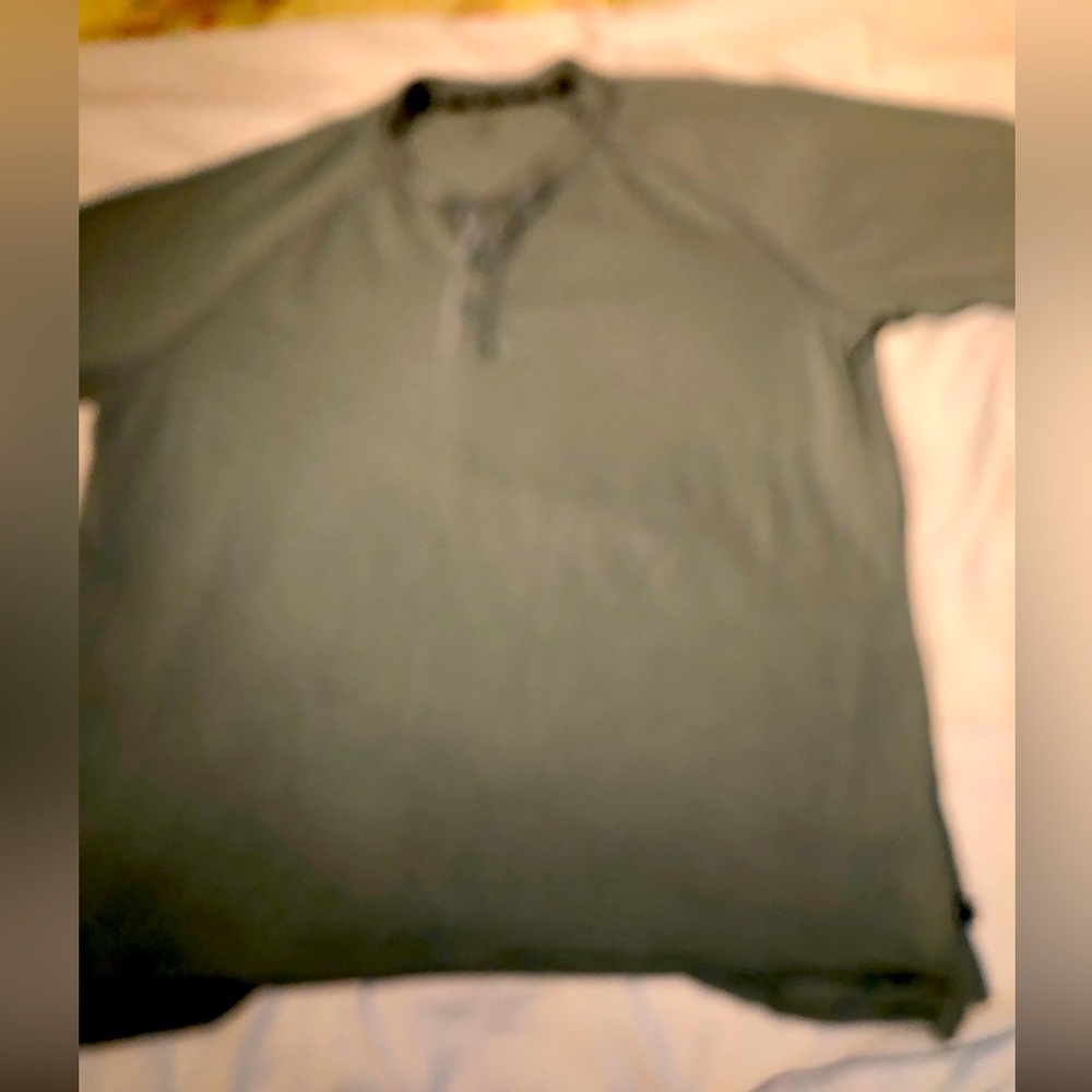 Gap men's short sleeve button top
